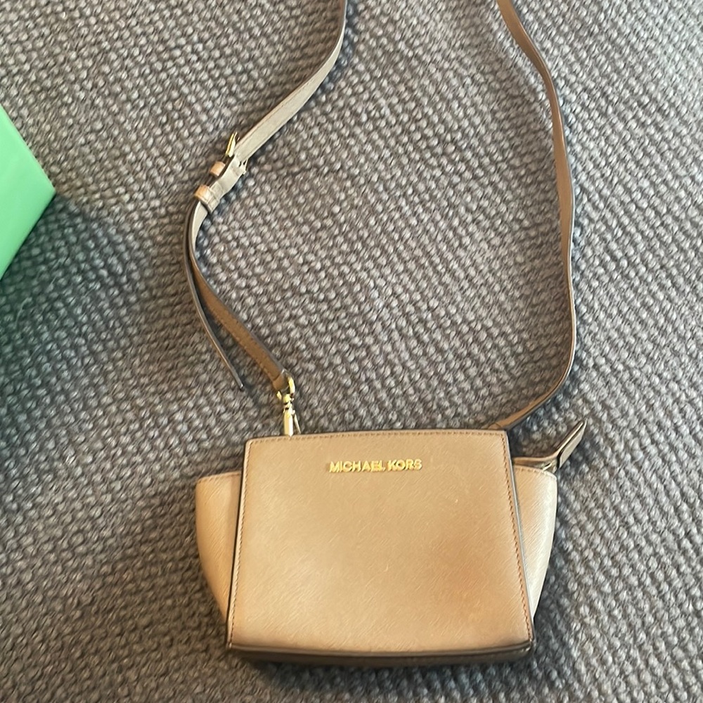 Michael Kors small cross body
